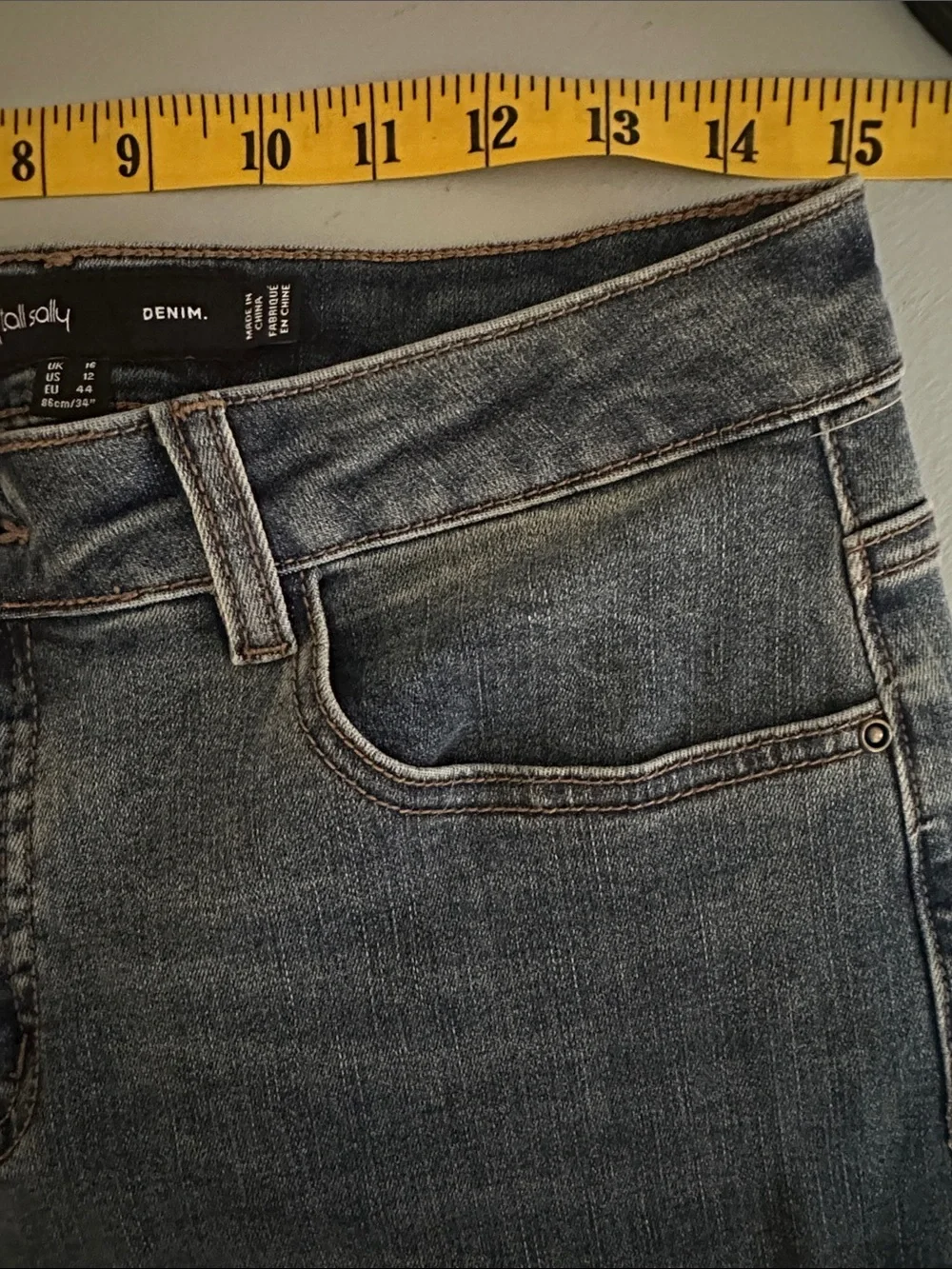 long tall sally High Rise Straight Leg Jeans Medium Wash 33” Women’s 12